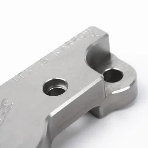 Adaptery skrętu Lexus IS200 / IS300 CNC71